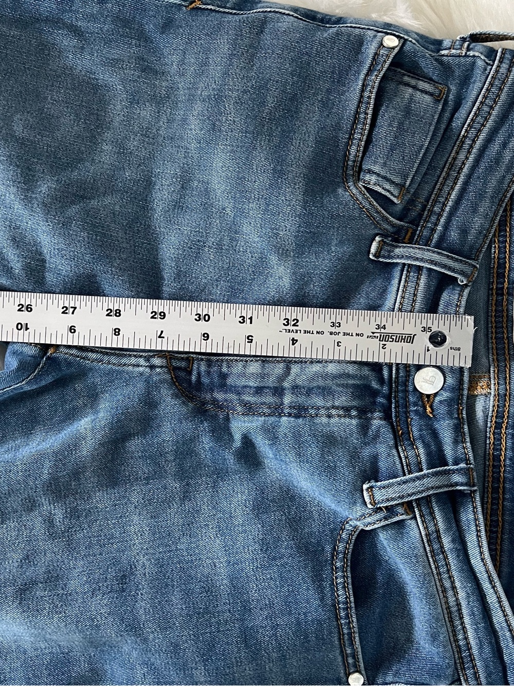 Pilcro High-Rise Slim boyfriend Straight Jeans size 28 - Picture 9 of 9